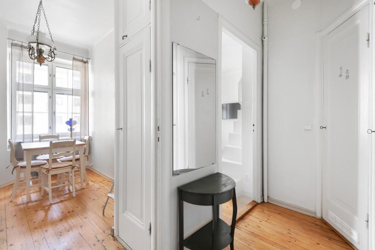 Wehost Spacious Studio For 5 With A Kitchen Helsínquia Exterior foto